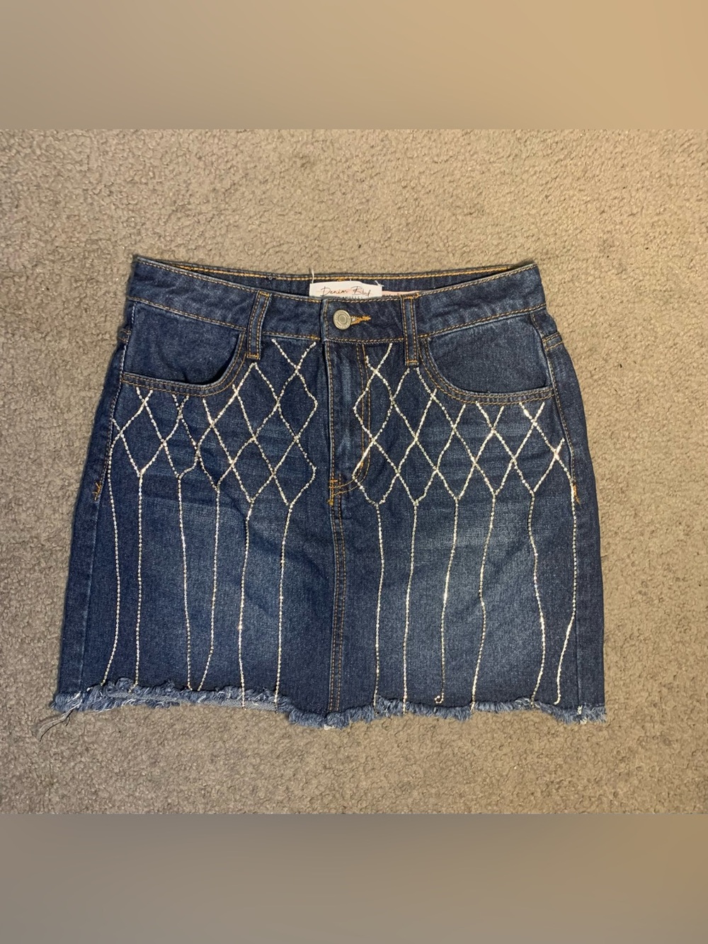 Denim Blvd Los Angeles Dark Blue Denim Jeans With Dangling Rhinestones